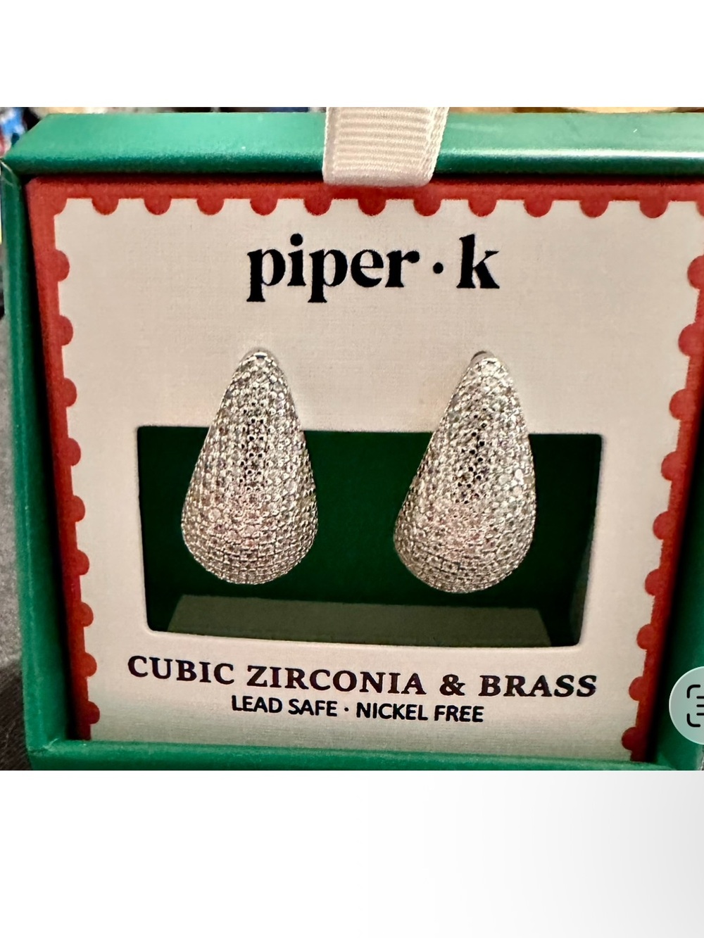NWOT Piper K Women’s Silver Cubic Zirconia Teardrop Earrings